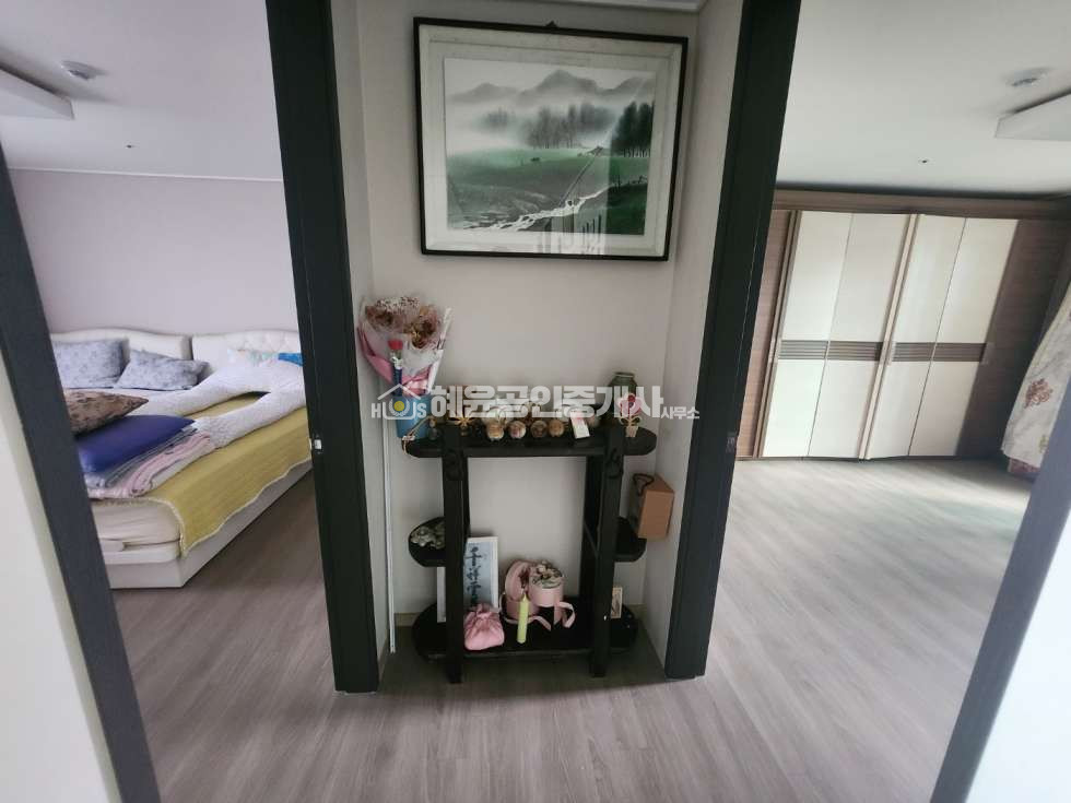 경남 밀양시 내이동 102동 강뷰나오는 아주아주 깨끗한 집.로얄층.10월말이사협의가능 매매 매물번호 10058 사진 4